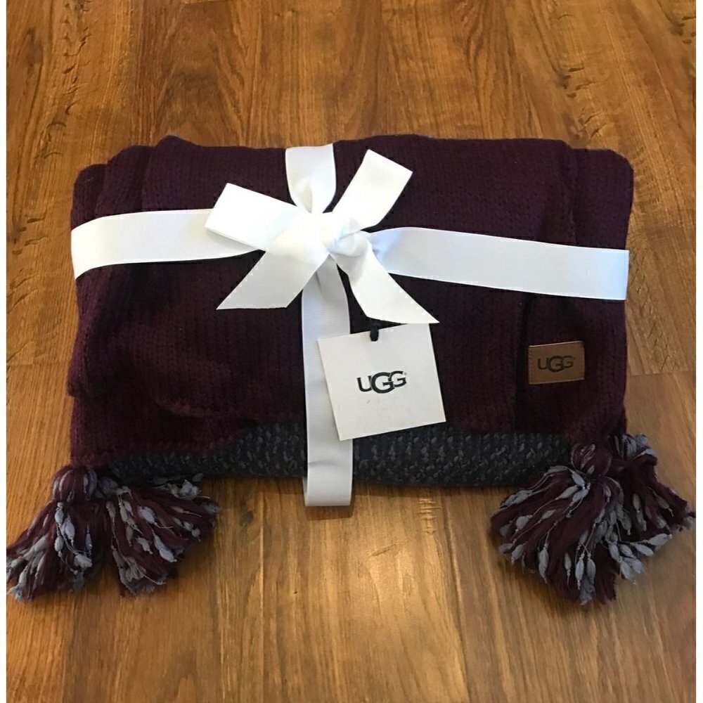 Ugg blanket